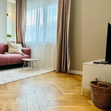 Ultracentral Lux Boutique 1Br Ap Near Subway Bükreş Dış mekan fotoğraf