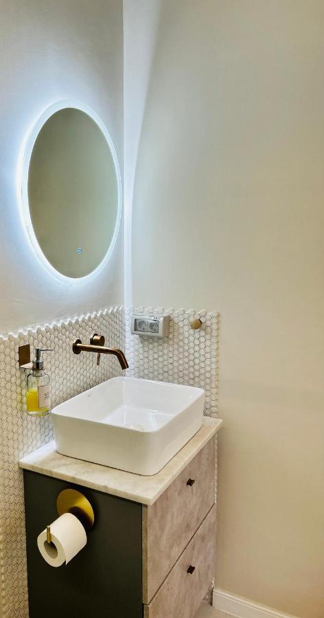 Ultracentral Lux Boutique 1Br Ap Near Subway Bükreş Dış mekan fotoğraf